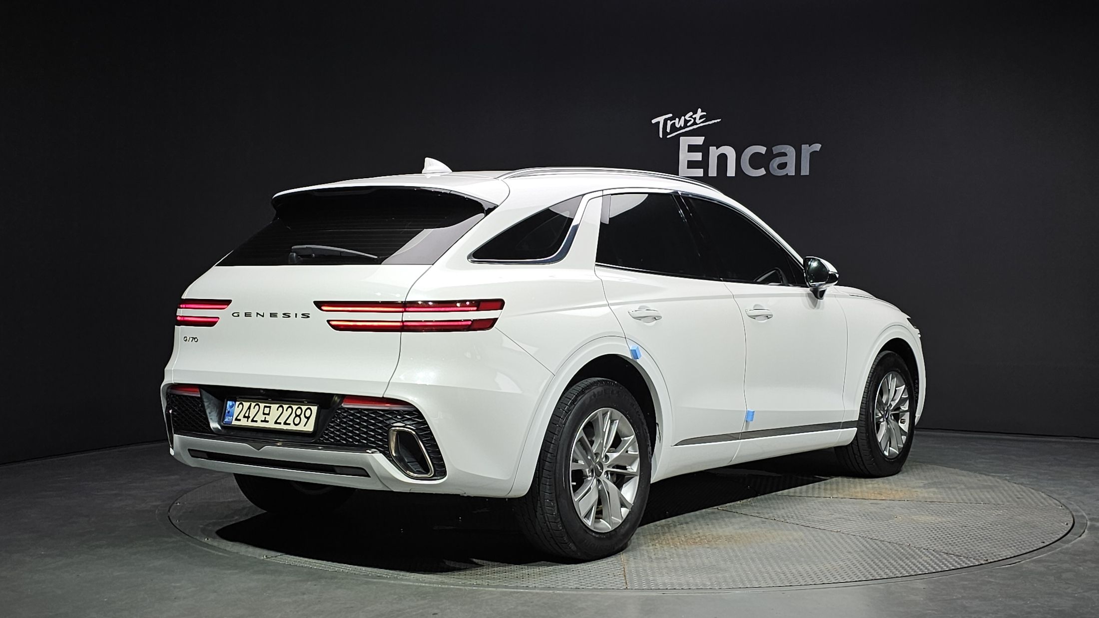 GENESIS GV70 2021