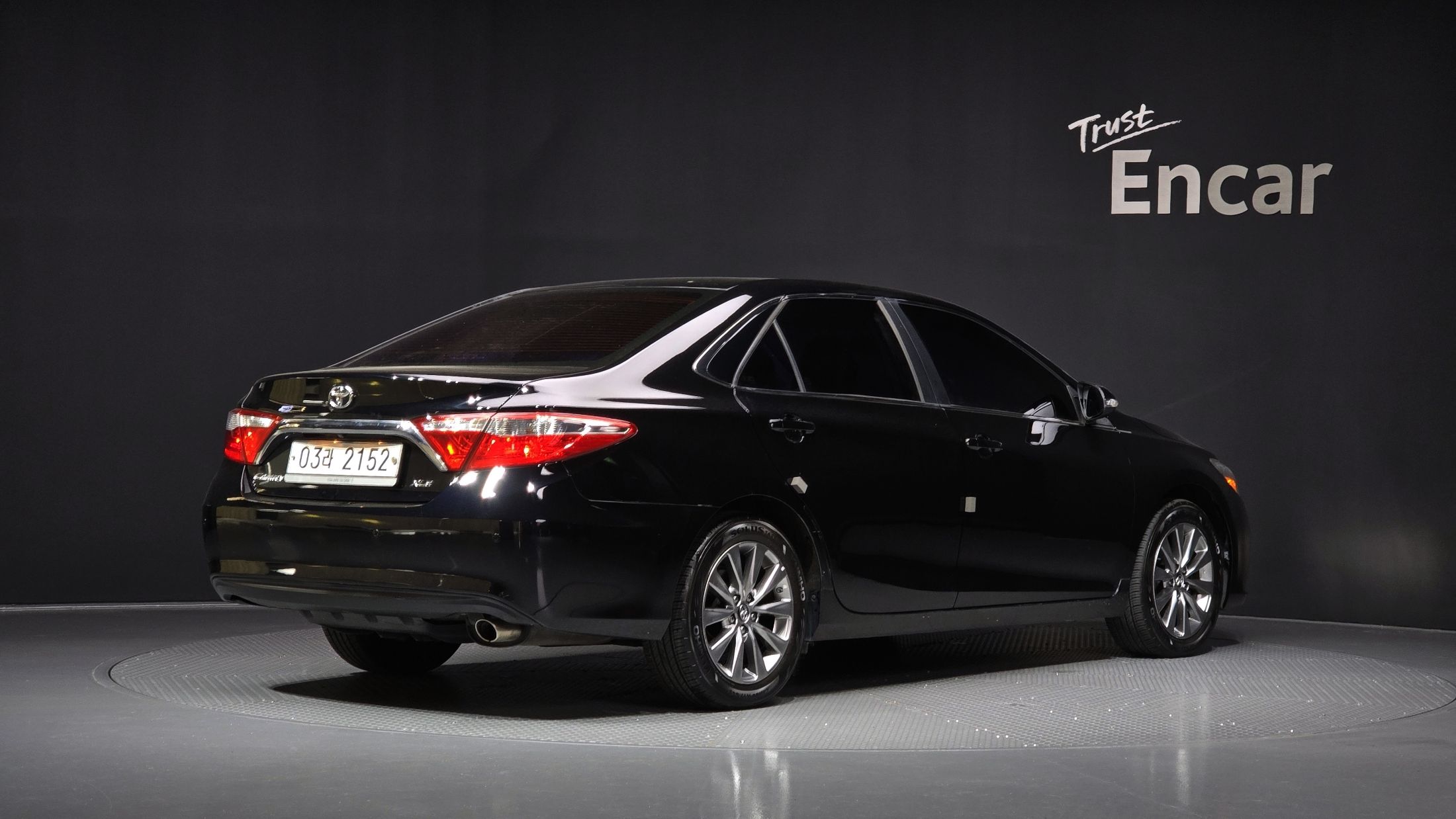 TOYOTA CAMRY 2017