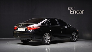 TOYOTA CAMRY 2017