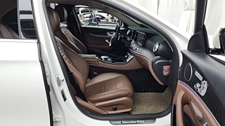 MERCEDES BENZ E-CLASS W213 2017
