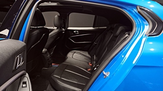 BMW 1-SERIES F40 2021