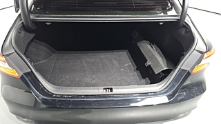 TOYOTA CAMRY XV70 2018