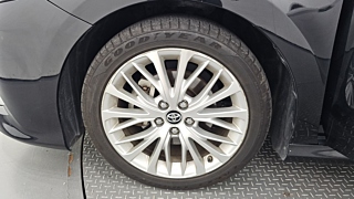 TOYOTA CAMRY XV70 2018