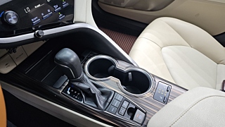 TOYOTA CAMRY XV70 2018