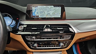 BMW 5-SERIES G30 2017
