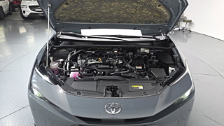 TOYOTA PRIUS  5 GENERATION 2.0 XLE 2024
