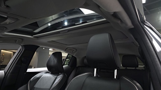 TOYOTA PRIUS  5 GENERATION 2.0 XLE 2024