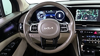 KIA CARNIVAL 2022