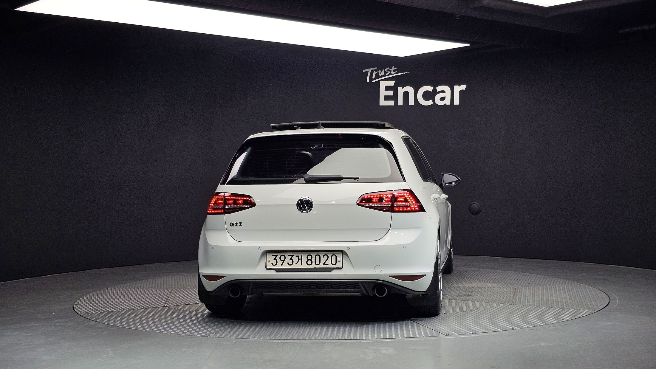 VOLKSWAGEN GOLF 2014
