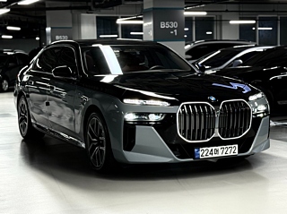 BMW 7-SERIES G70 2023