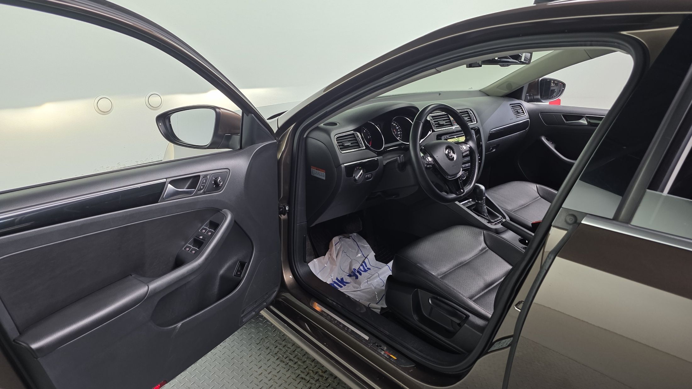 VOLKSWAGEN JETTA 2015