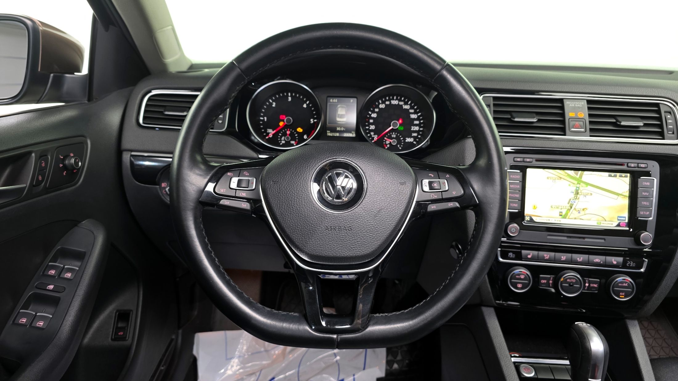 VOLKSWAGEN JETTA 2015