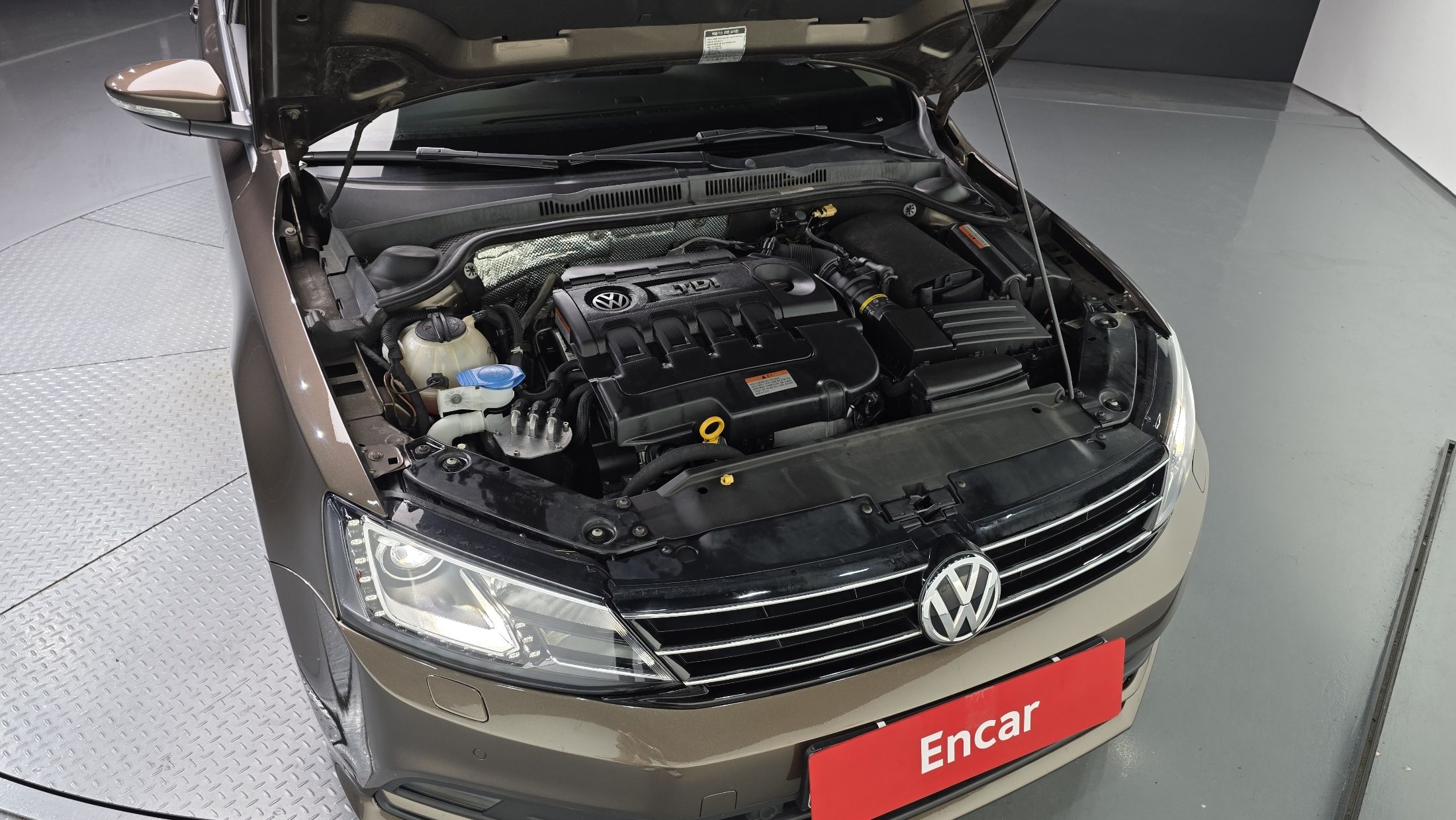 VOLKSWAGEN JETTA 2015