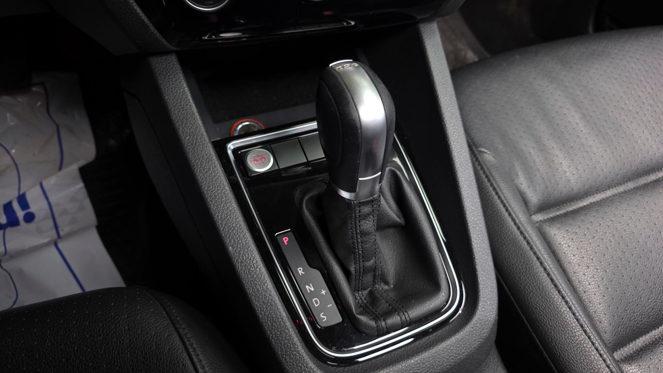 VOLKSWAGEN JETTA 2015