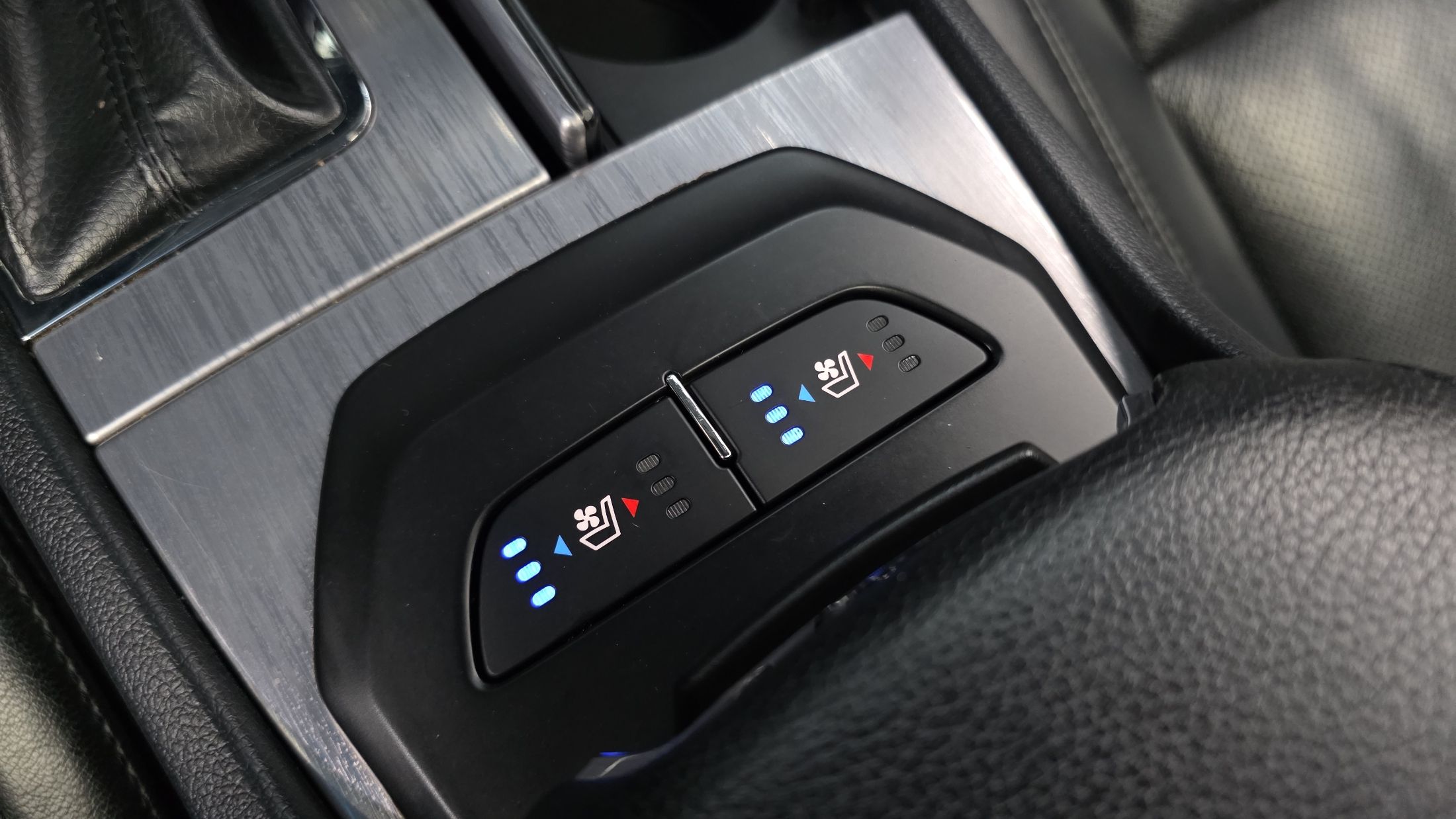 KIA K7 2010