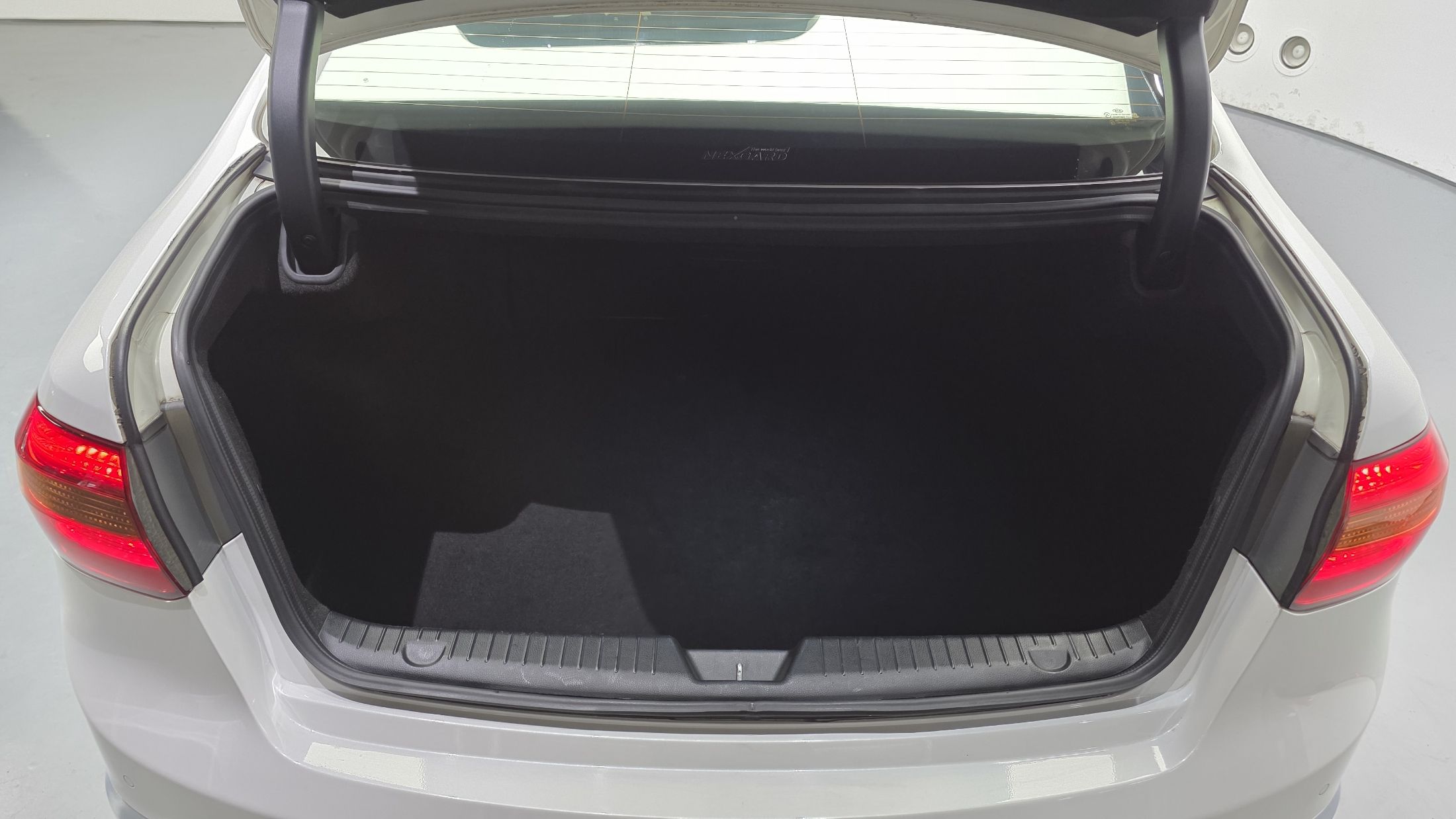 KIA K7 2010