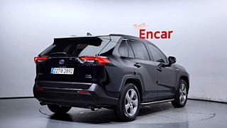TOYOTA RAV4 2021