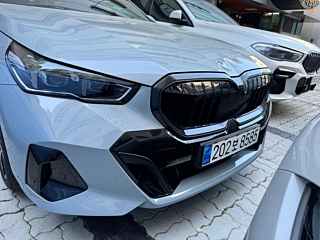 BMW 5-SERIES G60 2025