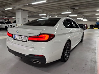 BMW 5-SERIES G30 2022