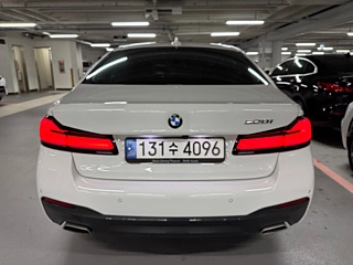 BMW 5-SERIES G30 2022