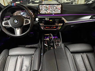 BMW 5-SERIES G30 2022