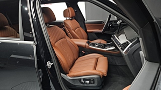 BMW X7 G07 2025