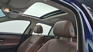 BMW 5-SERIES F10 2016