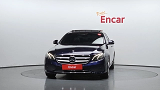 MERCEDES BENZ E-CLASS W213 2019
