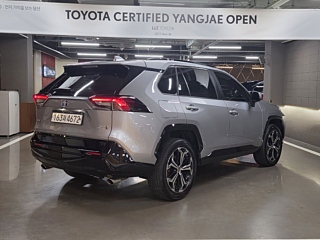 TOYOTA RAV4 2023