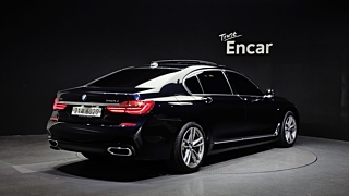 BMW 7-SERIES G11 2017