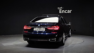 BMW 7-SERIES G11 2017