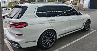 BMW X7 G07 2025