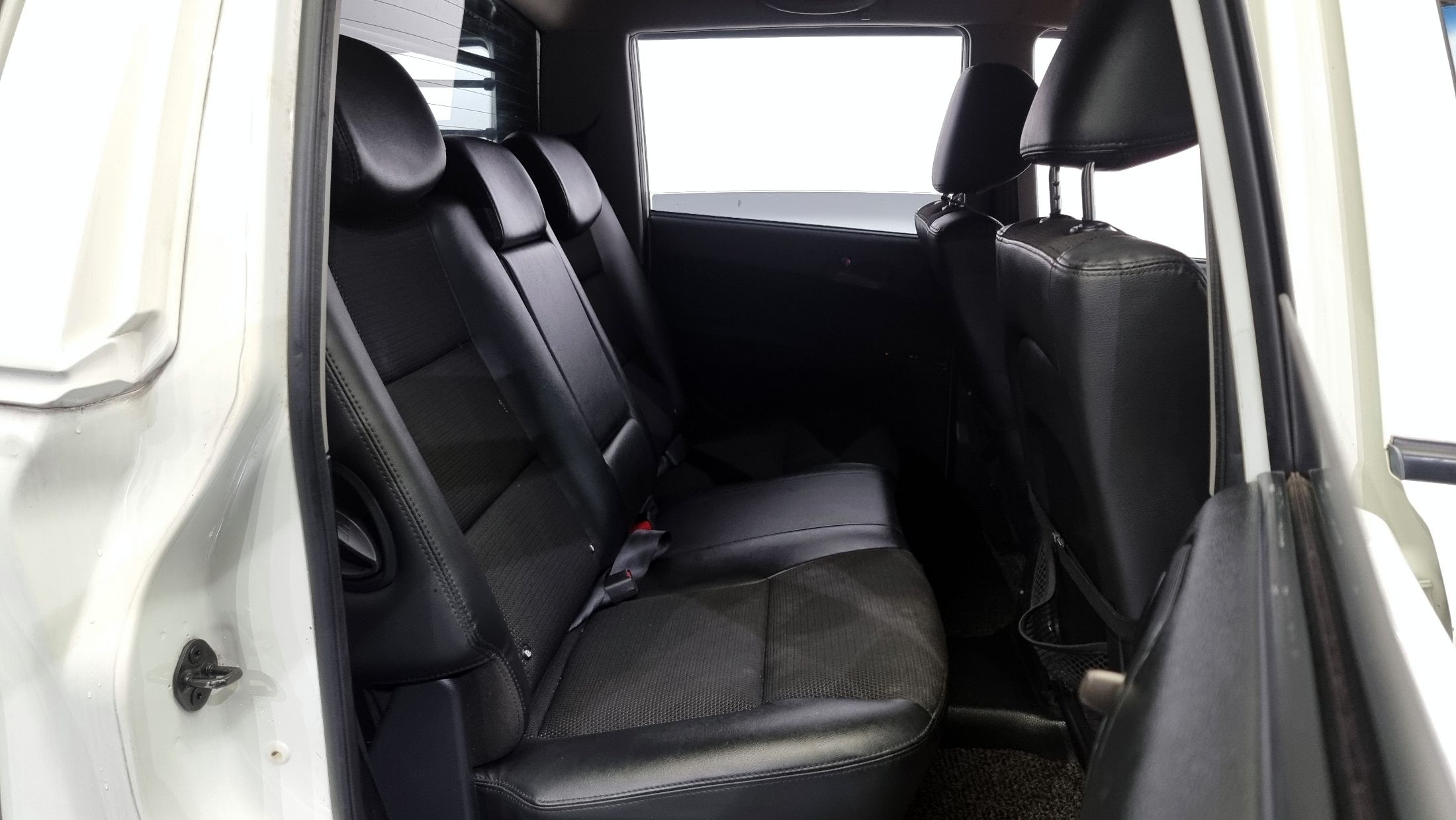 SSANGYONG KORANDO SPORTS 2013