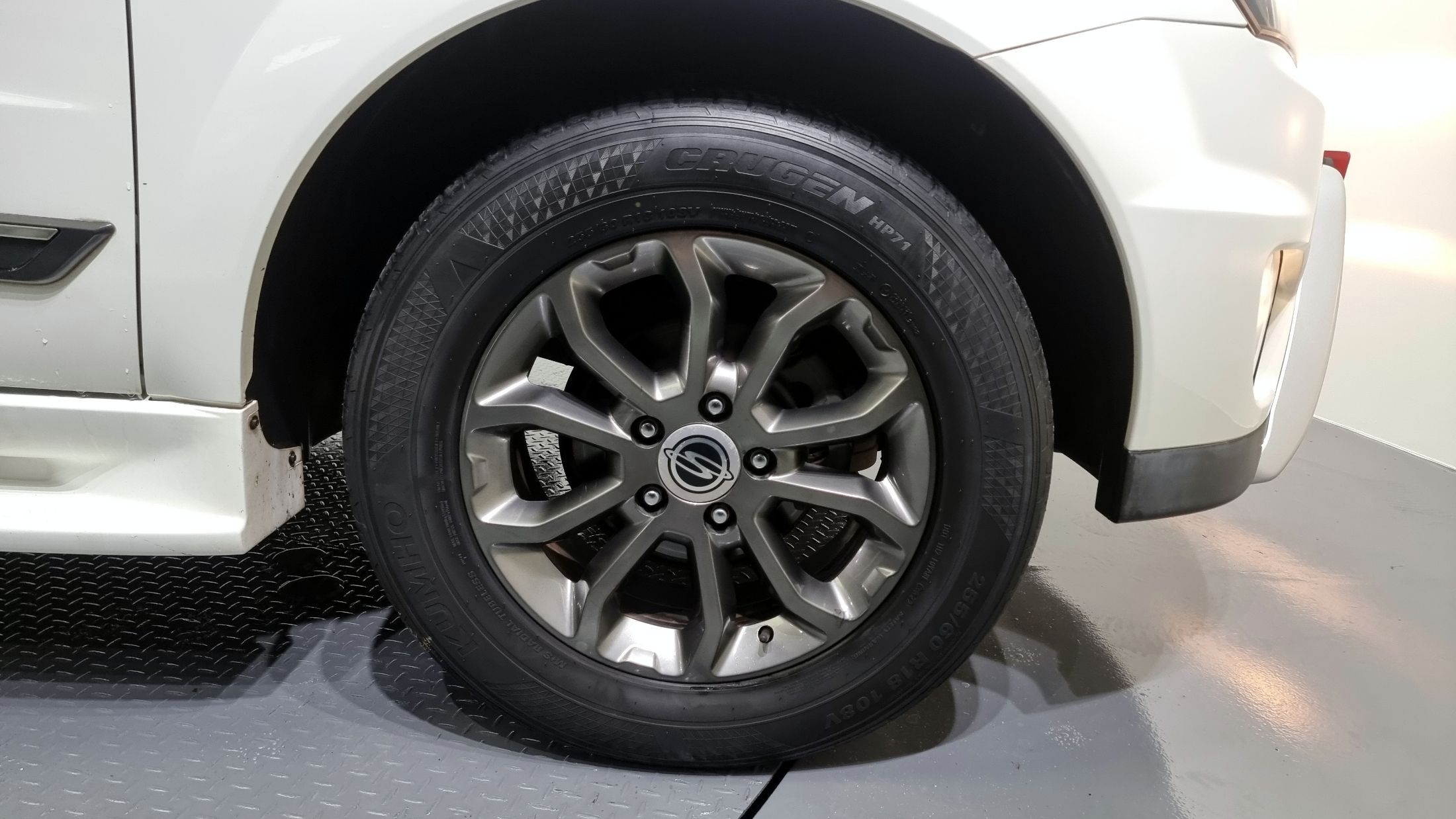 SSANGYONG KORANDO SPORTS 2013