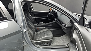 HYUNDAI AVANTE CN7 2025