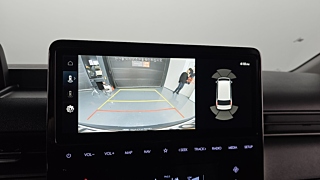 HYUNDAI STARIA 2025