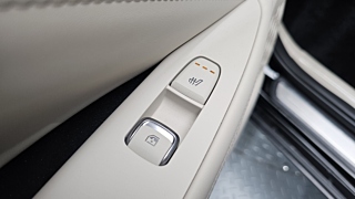 KIA K8 2025