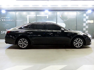 HYUNDAI SONATA DN8 2021