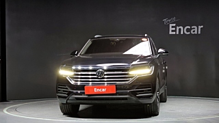 VOLKSWAGEN TOUAREG 2020