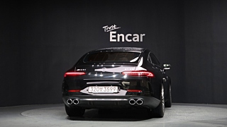 MERCEDES BENZ AMG GT 2020