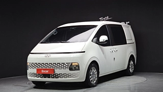 HYUNDAI STARIA  Cargo 5 Seater 2021