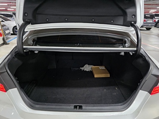 TOYOTA CAMRY XV70  2.5 2018