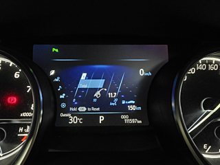 TOYOTA CAMRY XV70  2.5 2018