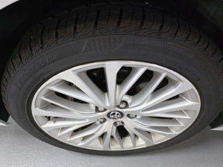 TOYOTA CAMRY XV70  2.5 2018