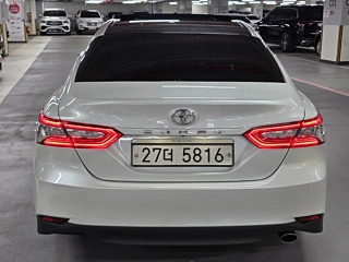 TOYOTA CAMRY XV70  2018