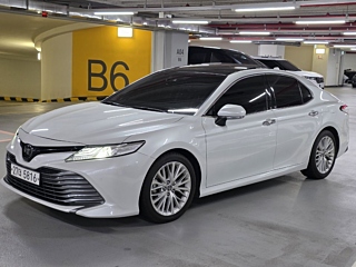 TOYOTA CAMRY XV70  2.5 2018