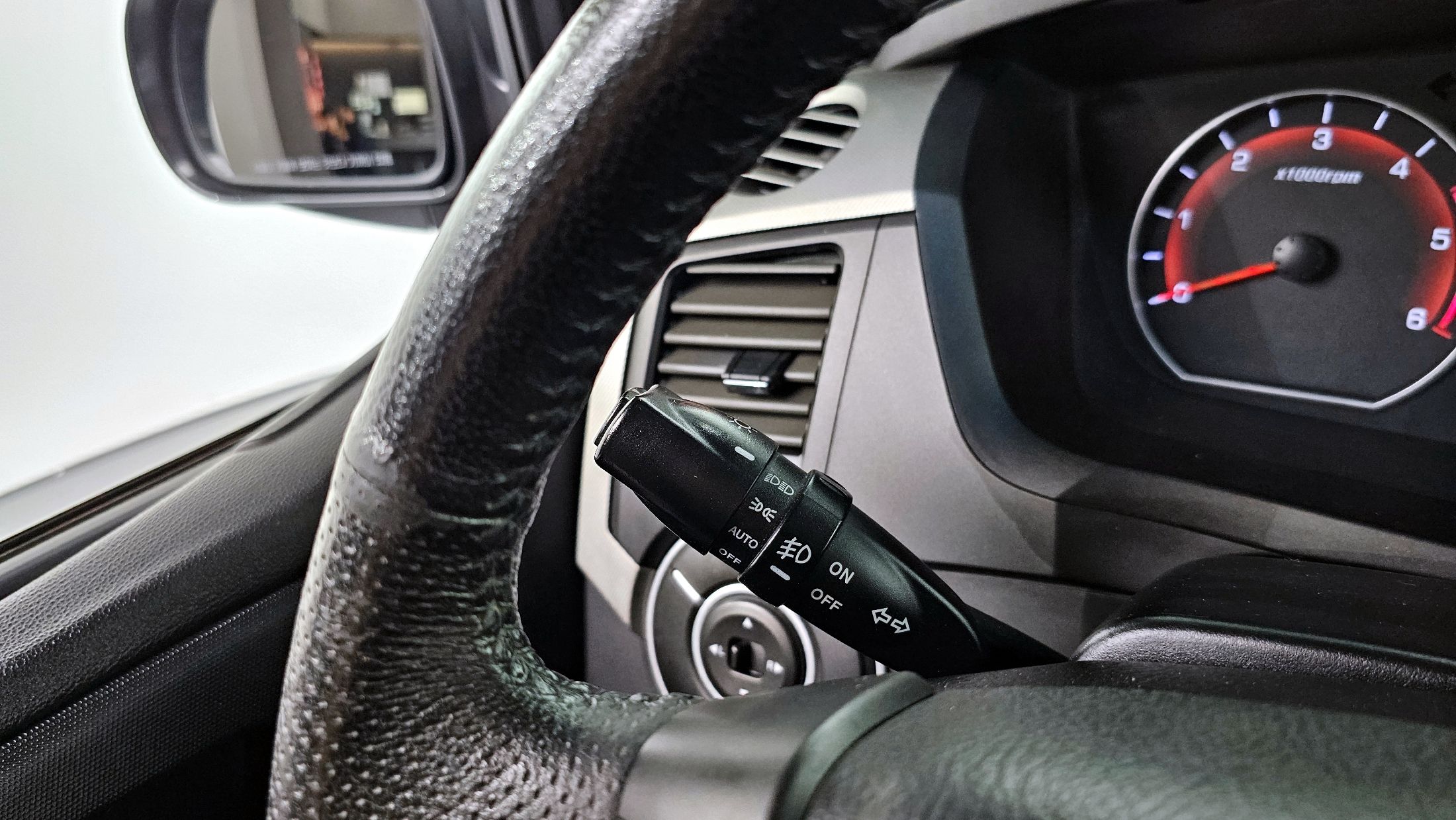 SSANGYONG KORANDO SPORTS 2012