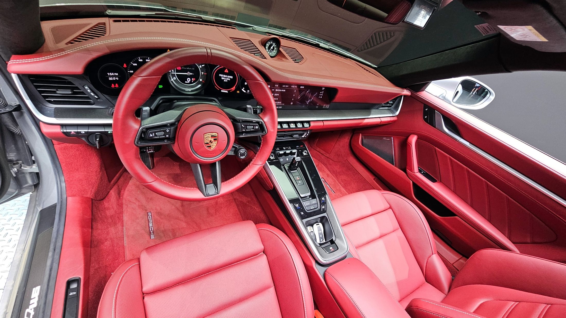 PORSCHE 911 992 2023