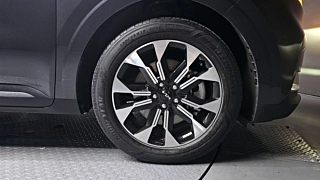 KIA CARNIVAL  4 GENERATION Gasoline 9 Seater Prestige 2023