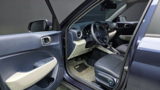 HYUNDAI VENUE 2023